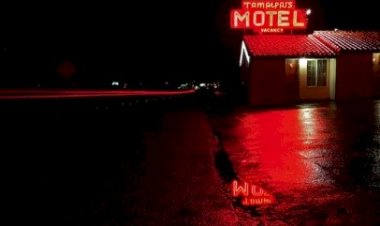 Yıkık Hayatlar Moteli