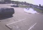 California'da bir adam patlayıcı dolu oyuncak ayıyı otoparkta patlattı