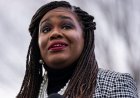 'Manga' üyesi Cori Bush, İsrail'i Hamas'a karşı savaşta 'etnik temizlik' yapmakla suçladı