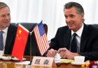 Newsom, Kovid aşısını eklemeye çalışırken ebeveynler, okulların zorunlu kıldığı aşılar için dini muafiyetler nedeniyle Kaliforniya'ya dava açtı