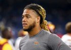 49ers, Chase Young'ı Komutanlarla gişe rekorları kıran bir ticarete soktu: rapor