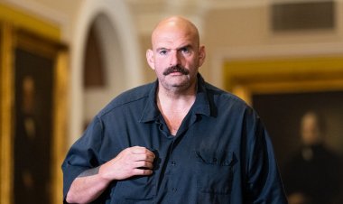 John Fetterman, Amerika'nın DC'ye 'en iyi ve en parlak'ı göndermediğini söylediği için kızardı: 'Pot met kettle'