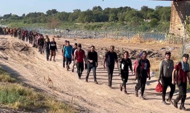 Venezuelalı göçmenler Teksas Ulusal Muhafız üyesine saldırıp yaraladı: Yetkililer