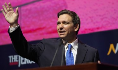 DeSantis, yaklaşık 300 Floridalının İsrail'de mahsur kaldıktan sonra Sunshine State'e geri döndüğünü söyledi