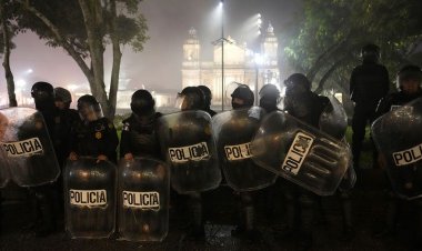 Guatemala'da kabine bakanı, ülkedeki protestocularla güçlü bir şekilde mücadele edilmediği yönündeki eleştirilerin ardından istifa etti