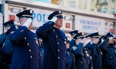 NYPD, İsrail'deki savaşın ortasında iç saldırılar için 'yüksek tehdit ortamı' konusunda uyardı