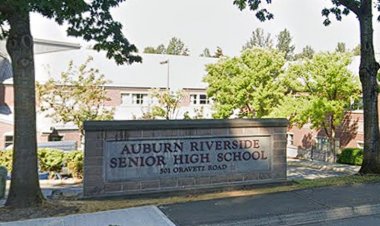 500'den fazla öğrenci, Washington eyaleti lisesine maskeli saldırganların izinsiz girmesinden 'korktu'
