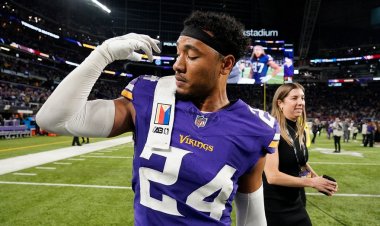 Vikings'ten Camryn Bynum, maç sonrası röportaj sırasında Filipinler'de mahsur kalan eşi için vize yardımı istedi