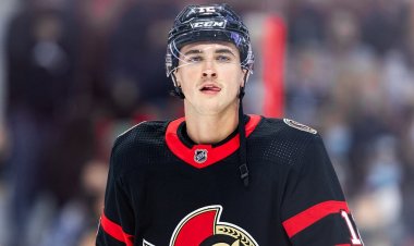 NHL, Senatörlerin Shane Pinto'nun 41 maçını ligin kumar politikasını ihlal ettiği gerekçesiyle askıya aldı