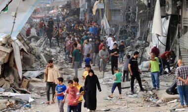 Filistinli aktivist, Hamas'ın Gazzelilerin güvenli bir yere kaçmasını engellediğini söyledi
