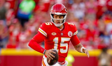 Griple uğraşan Patrick Mahomes, Broncos'a karşı oynamak için serum tedavisi görüyor: rapor