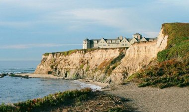 California Ritz-Carlton, kadının 'meni ile kirlenmiş' suya servis yaptığı iddiasıyla dava açtı: rapor