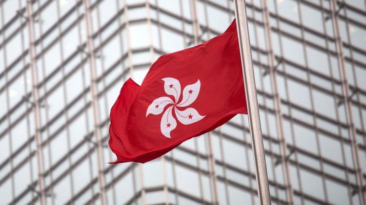 Hong Kong mahkemesi eşcinsel çiftlerin barınma yardımlarından yararlanma hakkını onadı