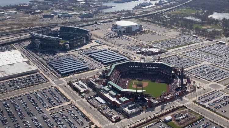 Philadelphia spor kompleksindeki 3 otoparkın tamamı, tüm mekanlardaki etkinliklerle ilk kez doldu: rapor