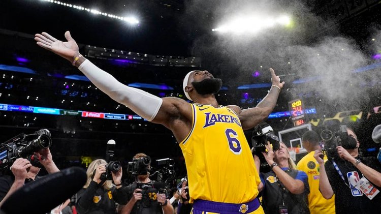 LeBron James ikinci çocuk kitabı 'I Am More Than'ı yayınlayacağını duyurdu