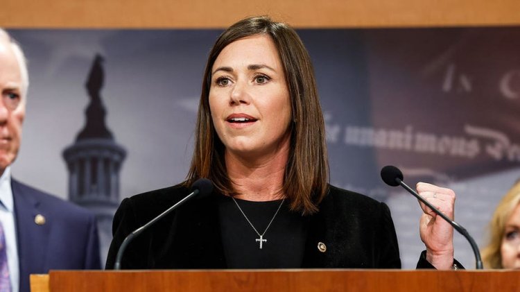 Alabama Senatörü Katie Britt'in çalışanı Washington D.C.'de silah zoruyla soyuldu.