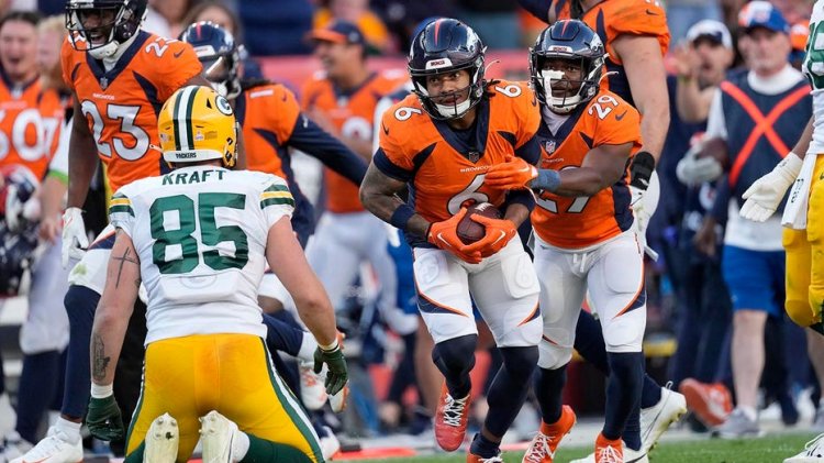 Broncos geç şut atıyor ve Packers'a karşı galibiyet için müdahale ediyor