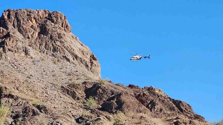 Arizona yürüyüşçüleri dağ zirvesi yakınında kayıp kadının cesedini buldu