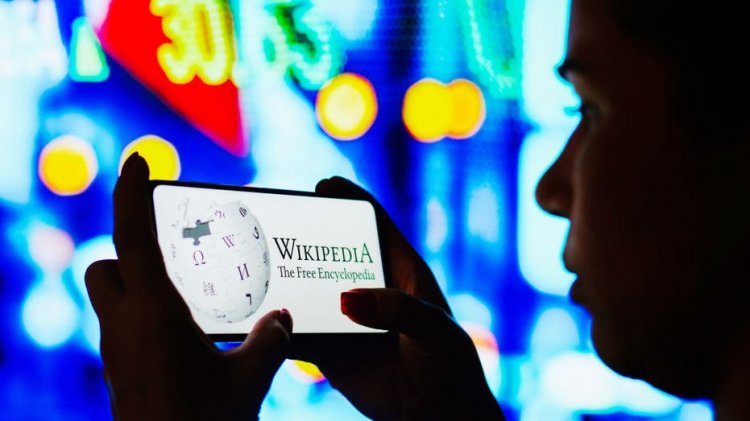 Robotlar daha güvenilir bir Vikipedi yaratabilir: çalışma