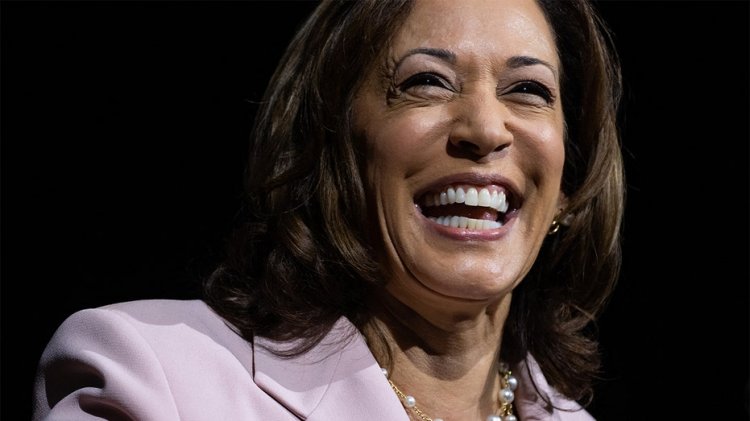 Kamala Harris, Avustralya'da yüz binlerce silaha el konulan silah yasalarını övdü