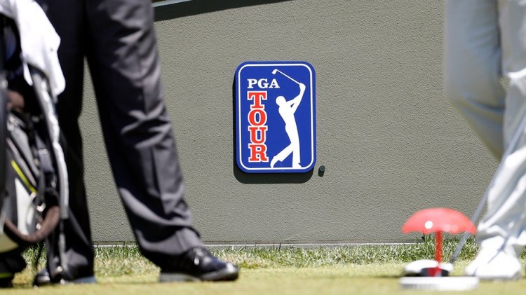 Profesyonel golfçüler PGA Tour etkinliklerinde kumar oynadıkları için uzaklaştırıldı