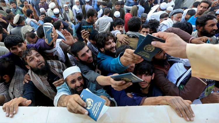 Pakistan, 1,4 milyondan fazla belgesiz Afgan vatandaşını sınır dışı etmeye hazırlanıyor; BM sürenin uzatılmasını istiyor