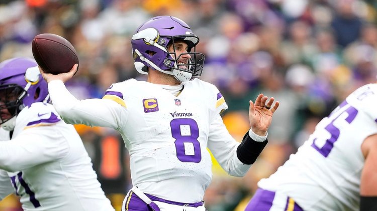 Kirk Cousins, Vikings'in Packers'ı yenmesinde iki gol attı ve sakatlanarak geç çıkış yaptı