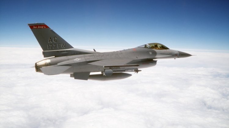 Pentagon, Japonya'ya atılandan 24 kat daha güçlü yeni nükleer bombayı duyurdu