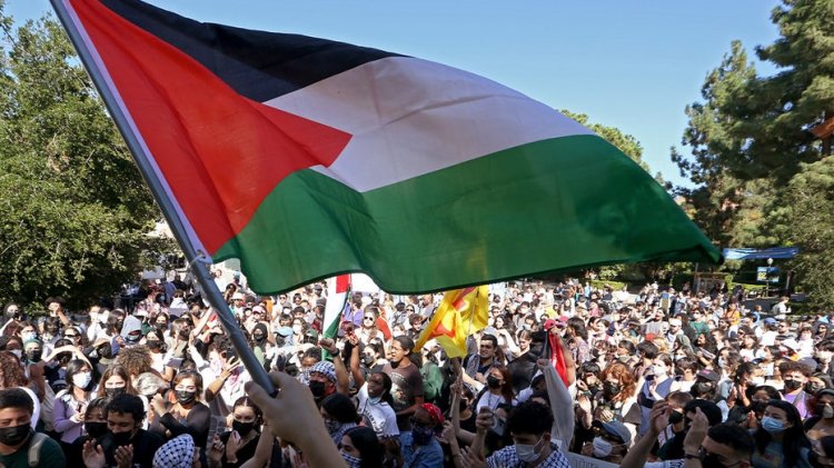 Kaliforniyalı profesörler Hamas hakkında 'güvensiz' yorumlar yapan üniversite sistemini eleştiriyor