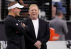 Raiders'ın sahibi Mark Davis, Josh McDaniels ve Dave Ziegler yönetiminde takımın 'yanlış yöne' gittiğini söyledi