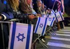 IDF Gazze'de Hamas teröristleriyle savaşmaya devam ederken binlerce kişi New York City'deki İsrail yanlısı mitinge katıldı