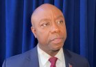 Senatör Tim Scott, 2024 başkanlık kampanyasını askıya alma kararını açıkladı