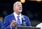 Colts'un sahibi Jim Irsay, aşırı dozda uyuşturucu nedeniyle ölüme yaklaşma deneyimini hatırlıyor: 'Nefes almayı bırakıyorum'