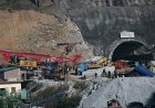 Sondaj makinesi arızalanınca Hindistan'daki tüneldeki kurtarma çalışmaları günlerce durduruldu