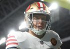 49ers'lı Christian McCaffrey rekor kıran maçtan önce dua ediyor