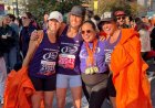 Arkadaşlar lupus tedavisi için koşuyor ve uzun süredir arkadaşı olan lupus hastası onuruna New York Maratonunu tamamlıyor