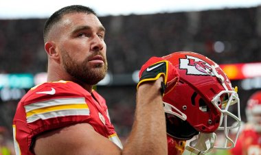 Travis Kelce, Taylor Swift'in olmadığı bir başka sessiz maçın ardından yumruklarla karşı karşıya kaldı