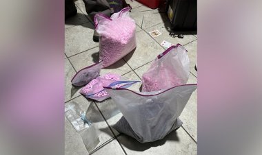 FBI, Massachusetts'te büyük bir uyuşturucu baskını yaptı, fentanil katkılı, pembe kalp şeklinde şeker haplarını ele geçirdi