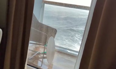 Video, yolcu gemisi yolcularının 'hayatlarından korktukları' korkunç anları gösteriyor: 'Masalar uçuyordu'