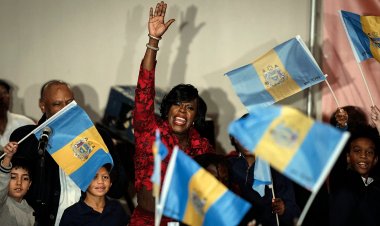 PA Demokratı Cherelle Parker, Philadelphia'nın 100. belediye başkanı ve bu göreve gelen ilk kadın olarak tarih yazıyor