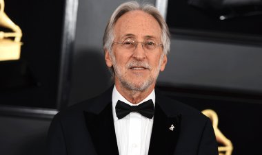 Eski Grammy CEO'su müzisyenin açtığı davada cinsel saldırı iddialarıyla karşı karşıya
