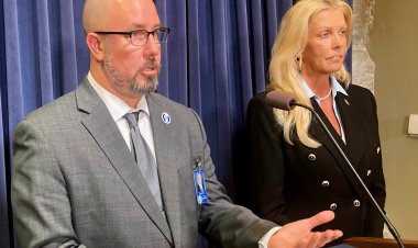 Illinois milletvekilleri yeni nükleer teknolojiyi onayladı ancak özel okul burslarını uzatamadı