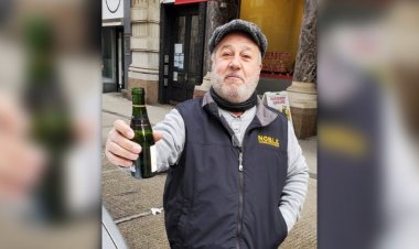Adalet Bakanlığı, New York çöp kamyonu endüstrisini kontrol etme amaçlı uluslararası komploda gangsterlerin suçlandığını söyledi