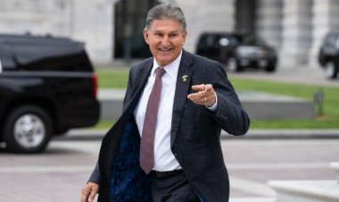 Manchin, 2024 Senato emekliliğiyle Demokratlar için bir baş ağrısına daha neden oluyor