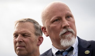 House Freedom Caucus, Johnson'ın kapanmayı önleme planına karşı çıkıyor