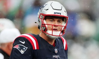 Patriots efsanesi Rob Gronkowski, Mac Jones'un artık serbest bırakılmasını istemesi gerektiğini söyledi: 'Ona saygı duyulmuyor'