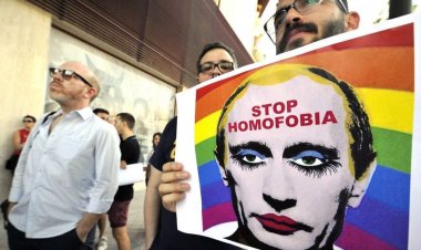Rusya Adalet Bakanlığı Yüksek Mahkemeden 'uluslararası LGBT halk hareketini' yasaklamasını istedi