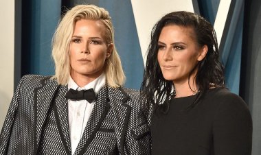 Eski USWNT yıldızı Ashlyn Harris eski karısını aldattığını yalanladı, sosyal medyadaki sert eleştirilere karşı çıktı