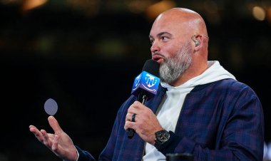 Andrew Whitworth, Super Bowl mağlubiyetinden sonra Eagles'ın Chiefs'e karşı 'döndüğüne' inanıyor: 'Heyecanlandılar'