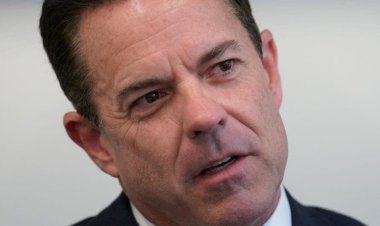 Utah Cumhuriyetçisi, onayları tahrif etmekle suçlanan Romney'in yerini almak istiyor ve GOP'u destek için güçlü bir şekilde silahlandırıyor